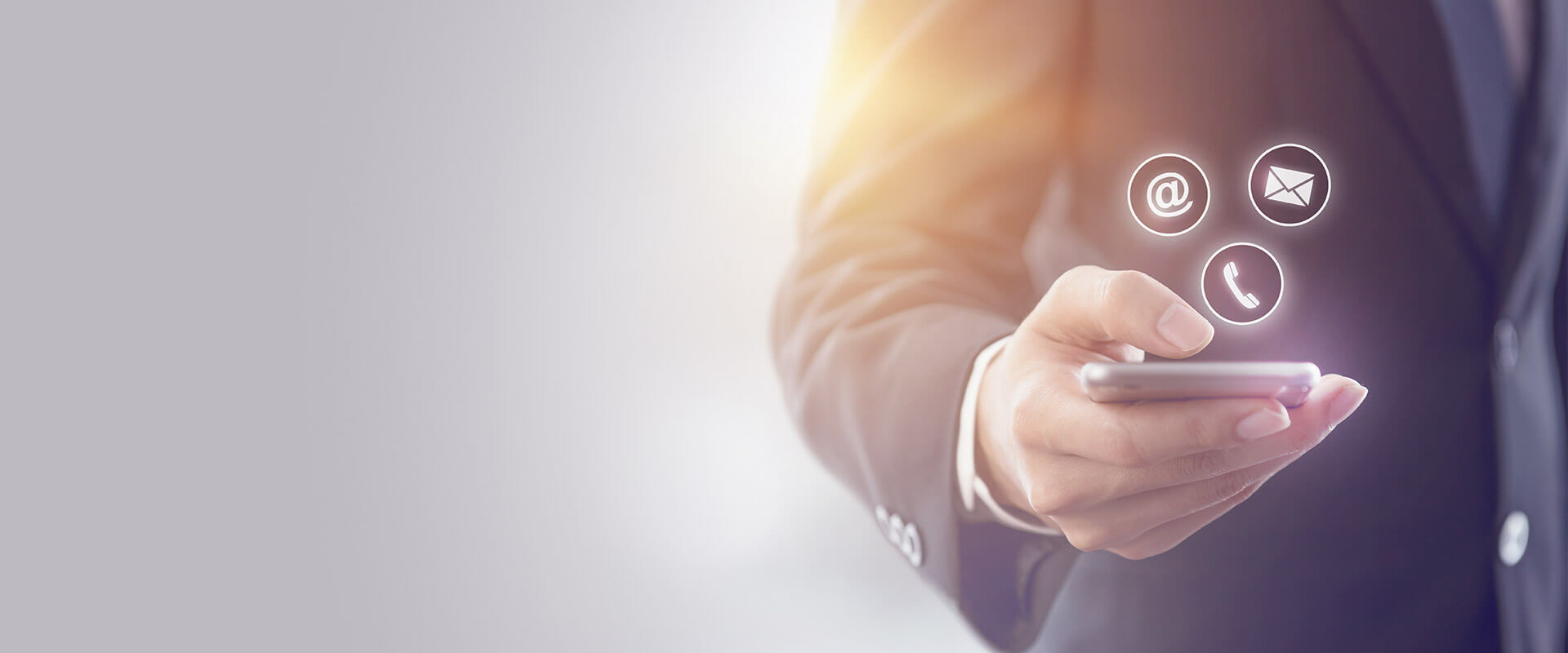 contact-us-moversvoice for ads and newstroies